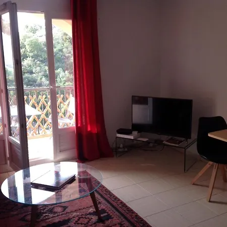 Virginie - Nature View, Balcony & Air Conditioning - By Tgb Appartamento
